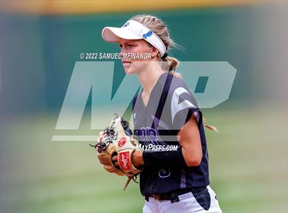 Thumbnail 3 in Bellevue East vs. Blair photogallery.
