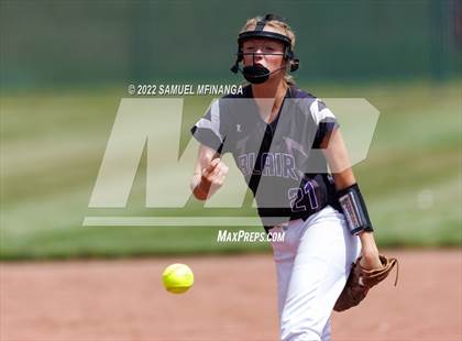 Thumbnail 2 in Bellevue East vs. Blair photogallery.
