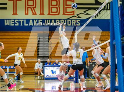 Thumbnail 1 in Moorpark @ Westlake photogallery.