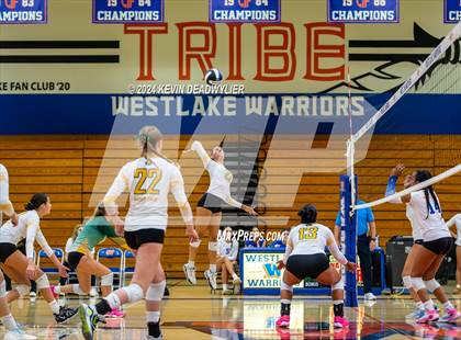 Thumbnail 3 in Moorpark @ Westlake photogallery.