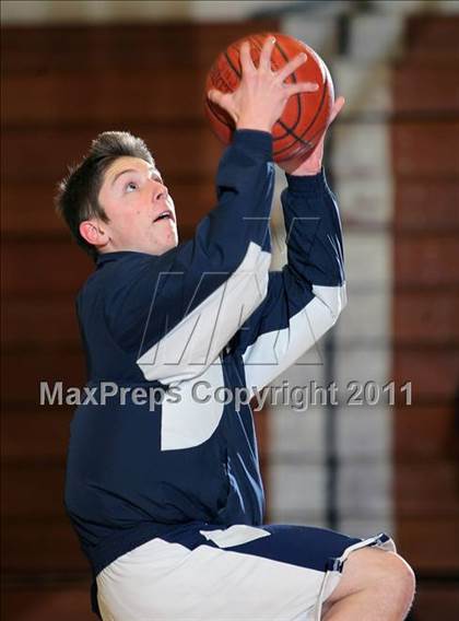 Thumbnail 1 in Sacred Heart Prep @ Carlmont photogallery.
