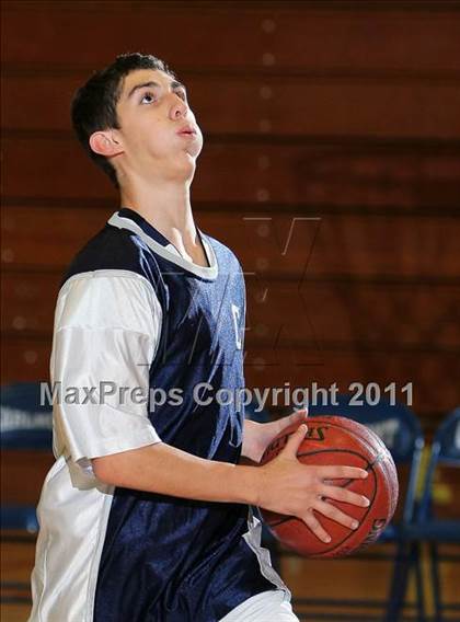 Thumbnail 3 in Sacred Heart Prep @ Carlmont photogallery.