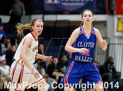 Thumbnail 3 in Carondelet vs. Clayton Valley Charter (CIF NCS D2 Final) photogallery.