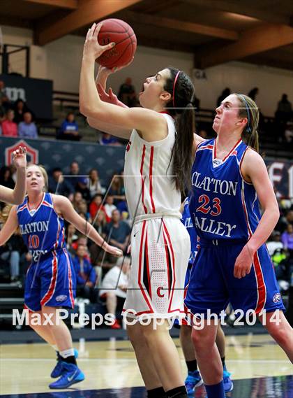 Thumbnail 3 in Carondelet vs. Clayton Valley Charter (CIF NCS D2 Final) photogallery.