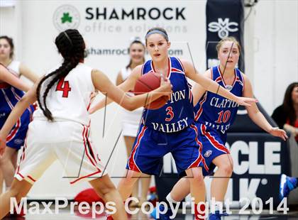 Thumbnail 1 in Carondelet vs. Clayton Valley Charter (CIF NCS D2 Final) photogallery.
