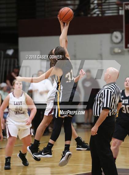 Thumbnail 1 in East Robertson vs Santa Fe (TSSAA 1A Quarterfinal) photogallery.