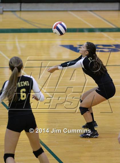 Thumbnail 3 in Schaumburg @ Fremd photogallery.