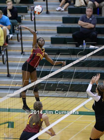 Thumbnail 3 in Schaumburg @ Fremd photogallery.