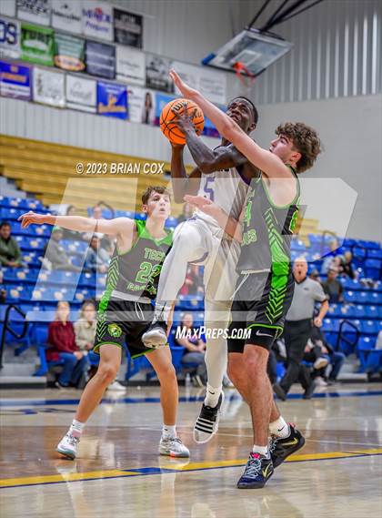 Thumbnail 3 in Junction City vs Greene County Tech (Ultimate Auto Tournament) photogallery.