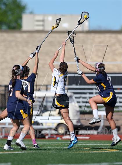 Thumbnail 2 in West Genesee vs. Honeoye Falls-Lima photogallery.