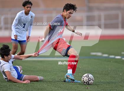 Thumbnail 3 in Lee vs MacArthur [Douglas] photogallery.