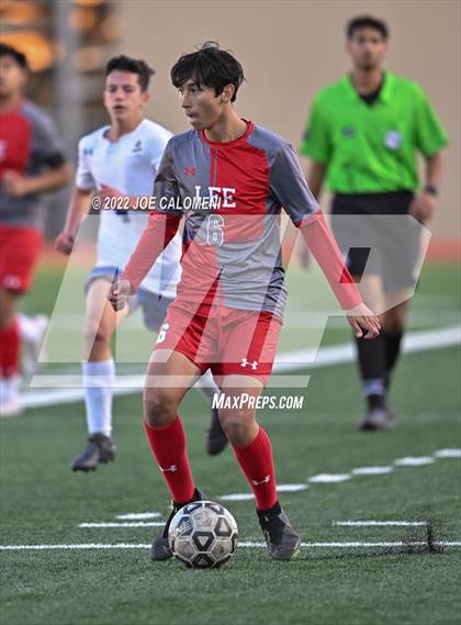 Thumbnail 3 in Lee vs MacArthur [Douglas] photogallery.