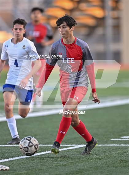 Thumbnail 3 in Lee vs MacArthur [Douglas] photogallery.