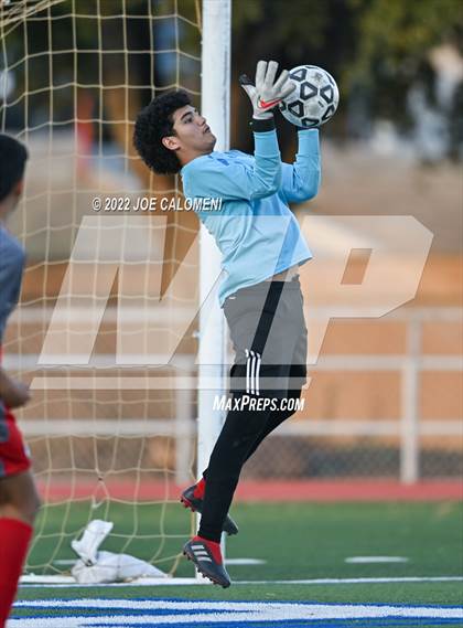 Thumbnail 3 in Lee vs MacArthur [Douglas] photogallery.
