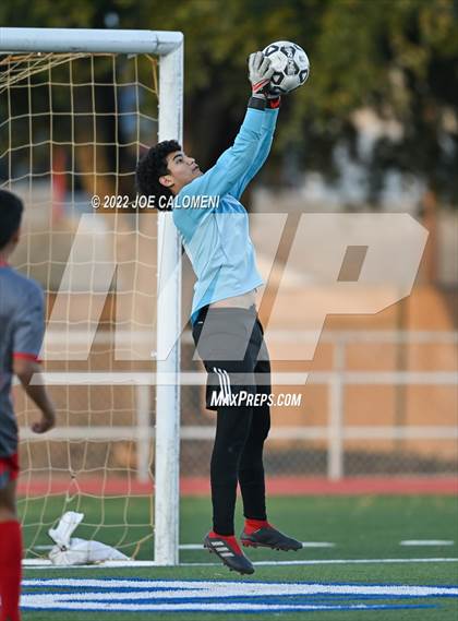 Thumbnail 2 in Lee vs MacArthur [Douglas] photogallery.