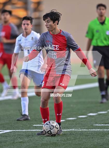 Thumbnail 2 in Lee vs MacArthur [Douglas] photogallery.