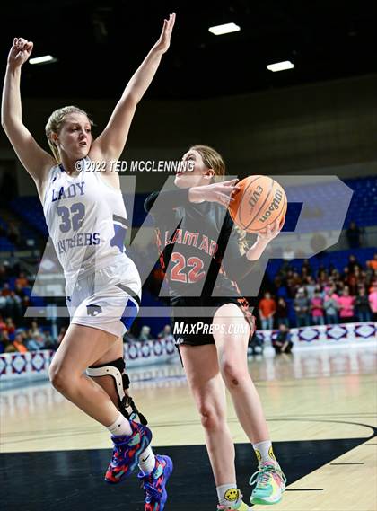 Thumbnail 1 in Lamar vs Bergman (AAA 3A State Final) photogallery.