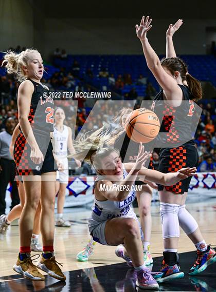 Thumbnail 3 in Lamar vs Bergman (AAA 3A State Final) photogallery.