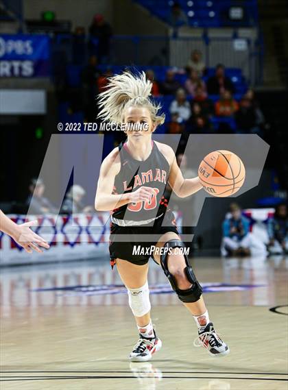 Thumbnail 2 in Lamar vs Bergman (AAA 3A State Final) photogallery.