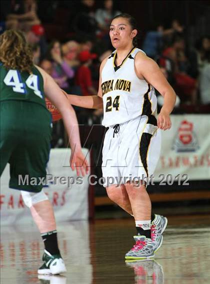 Thumbnail 3 in Terra Nova vs. Sacred Heart Cathedral (CCS D3 Final) photogallery.