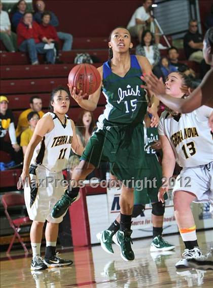 Thumbnail 3 in Terra Nova vs. Sacred Heart Cathedral (CCS D3 Final) photogallery.