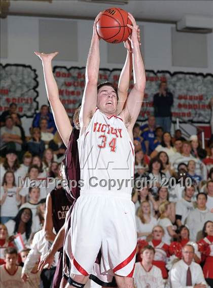 Thumbnail 1 in Valley Christian vs. Victory Christian (CIF SJS D5 Playoffs) photogallery.