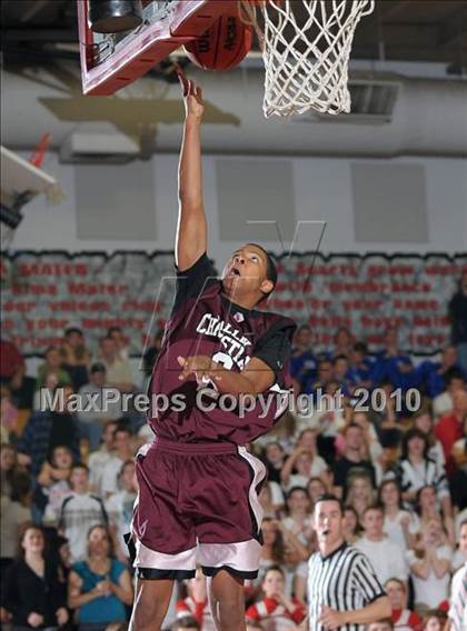 Thumbnail 1 in Valley Christian vs. Victory Christian (CIF SJS D5 Playoffs) photogallery.