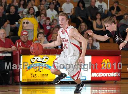 Thumbnail 2 in Valley Christian vs. Victory Christian (CIF SJS D5 Playoffs) photogallery.
