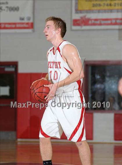 Thumbnail 3 in Valley Christian vs. Victory Christian (CIF SJS D5 Playoffs) photogallery.