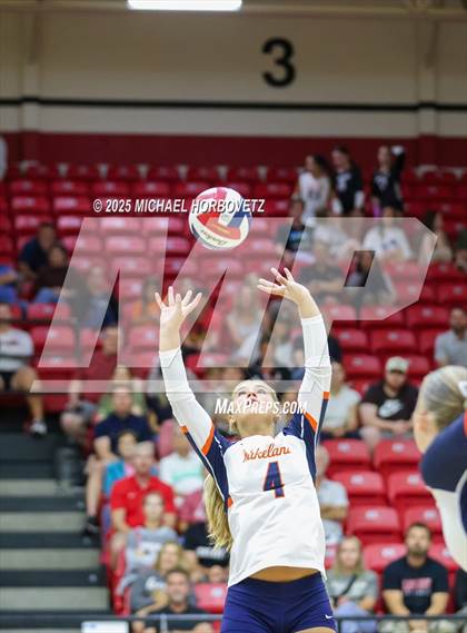Thumbnail 1 in Wakeland @ Lovejoy photogallery.