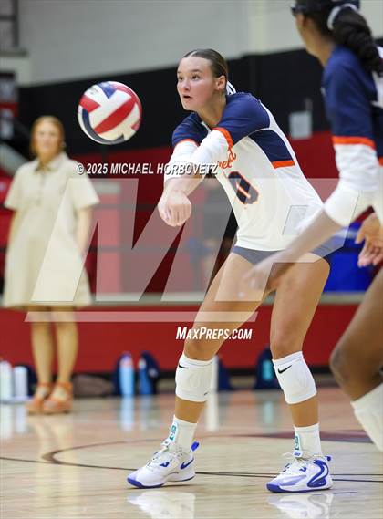 Thumbnail 2 in Wakeland @ Lovejoy photogallery.