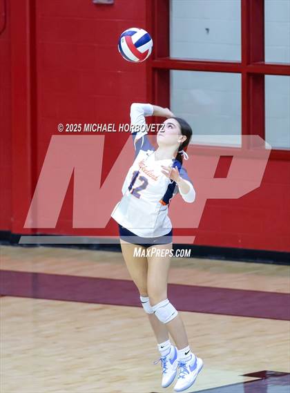 Thumbnail 3 in Wakeland @ Lovejoy photogallery.