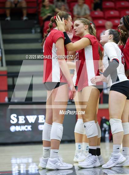Thumbnail 1 in Wakeland @ Lovejoy photogallery.