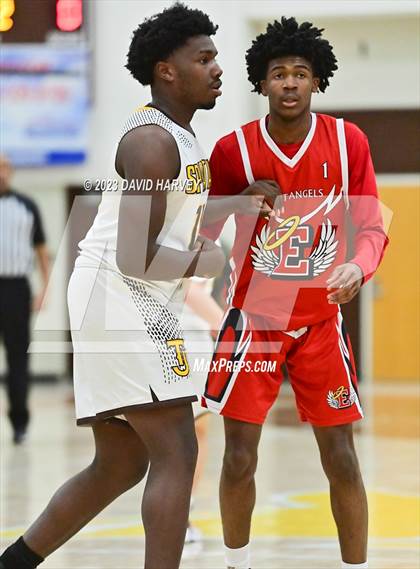 Thumbnail 1 in Denver East vs Thomas Jefferson photogallery.