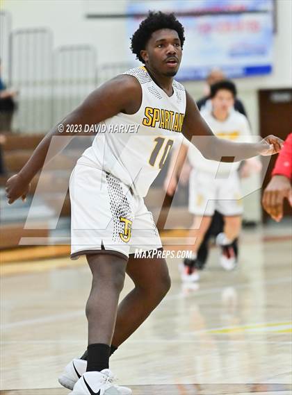 Thumbnail 1 in Denver East vs Thomas Jefferson photogallery.