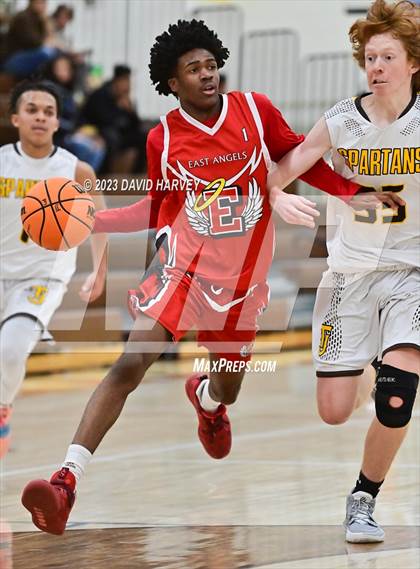 Thumbnail 1 in Denver East vs Thomas Jefferson photogallery.
