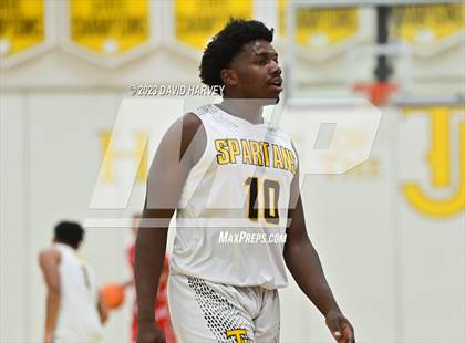 Thumbnail 2 in Denver East vs Thomas Jefferson photogallery.