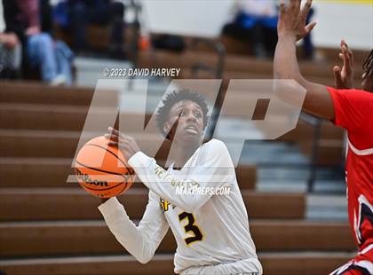 Thumbnail 1 in Denver East vs Thomas Jefferson photogallery.