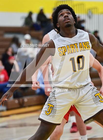 Thumbnail 1 in Denver East vs Thomas Jefferson photogallery.