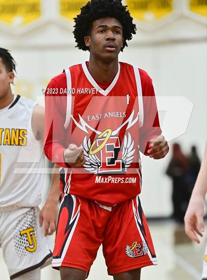 Thumbnail 1 in Denver East vs Thomas Jefferson photogallery.