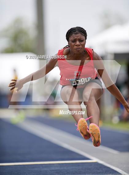 Thumbnail 1 in FHSAA Class 4A Final (Long Jump) photogallery.