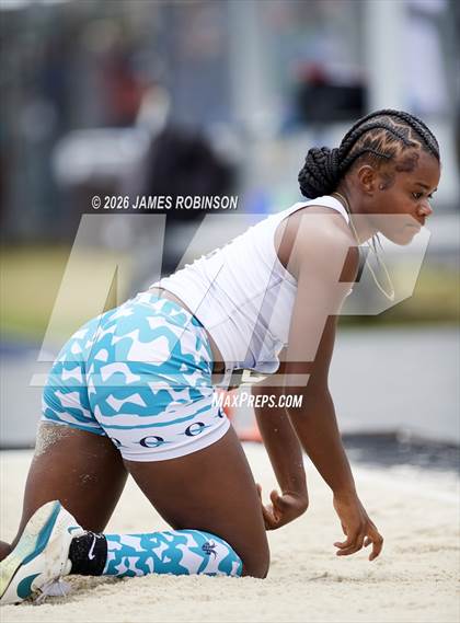 Thumbnail 3 in FHSAA Class 4A Final (Long Jump) photogallery.