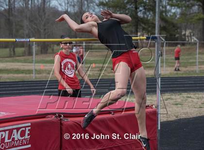 Thumbnail 1 in Warren County vs. Coffee County Central photogallery.