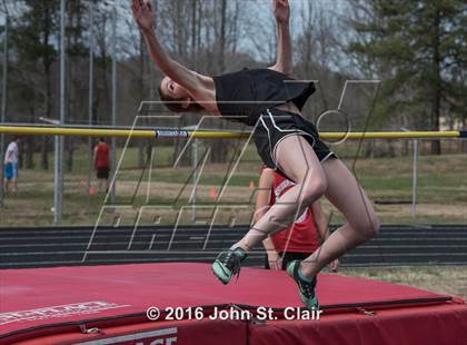Thumbnail 2 in Warren County vs. Coffee County Central photogallery.