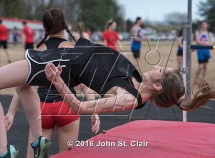 Thumbnail 2 in Warren County vs. Coffee County Central photogallery.