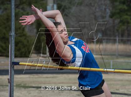 Thumbnail 3 in Warren County vs. Coffee County Central photogallery.
