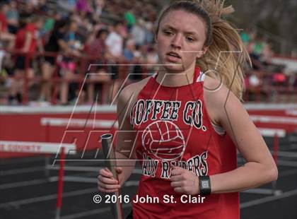 Thumbnail 2 in Warren County vs. Coffee County Central photogallery.