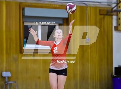 Thumbnail 1 in Montgomery @ Piner photogallery.