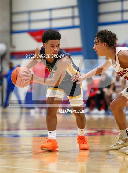 Thumbnail 3 in Goose Creek Memorial vs. Westbury Christian photogallery.