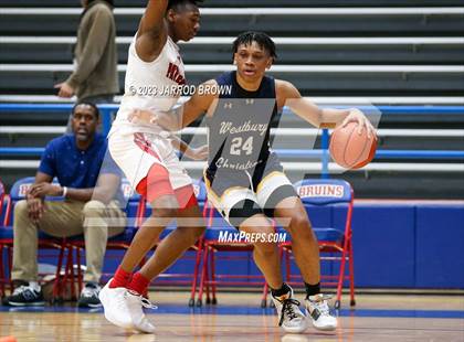 Thumbnail 2 in Goose Creek Memorial vs. Westbury Christian photogallery.